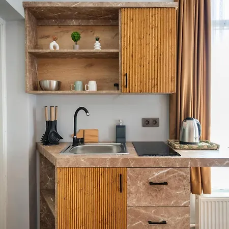 Ξενοδοχείο Leyan *