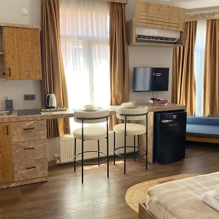 Hotel Leyan